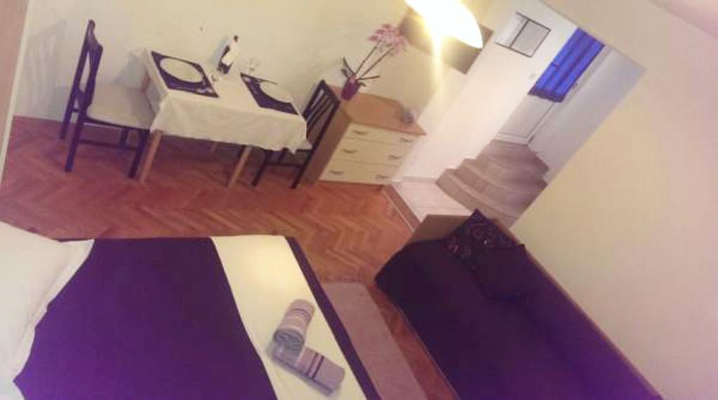 Apartments Mira Makarska Bilik gambar